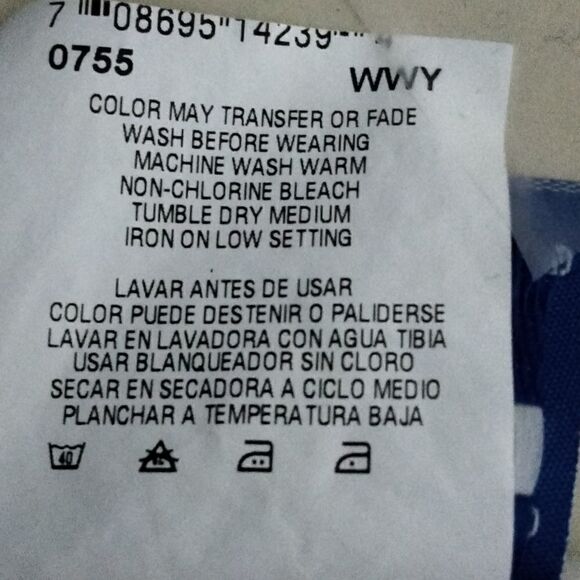 New without tags. "Landau" woman's nursing coat - Picture 8 of 8